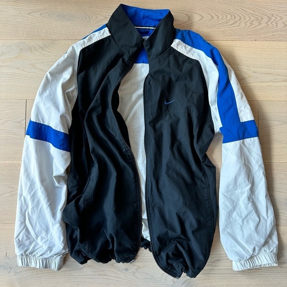 Nike Other - vintage 90s nike windbreaker